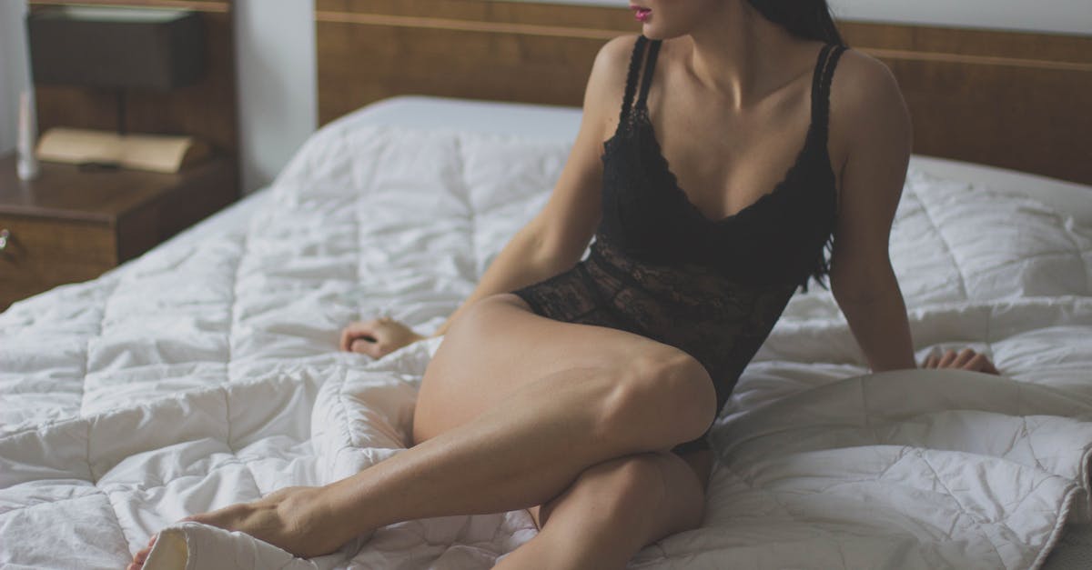 découvrez notre collection raffinée de lingerie qui allie confort et élégance. que ce soit pour un usage quotidien ou une occasion spéciale, nos pièces mettront en valeur votre silhouette tout en vous offrant un confort inégalé. explorez des styles variés, des matières délicates et des détails séduisants qui feront chavirer votre cœur.