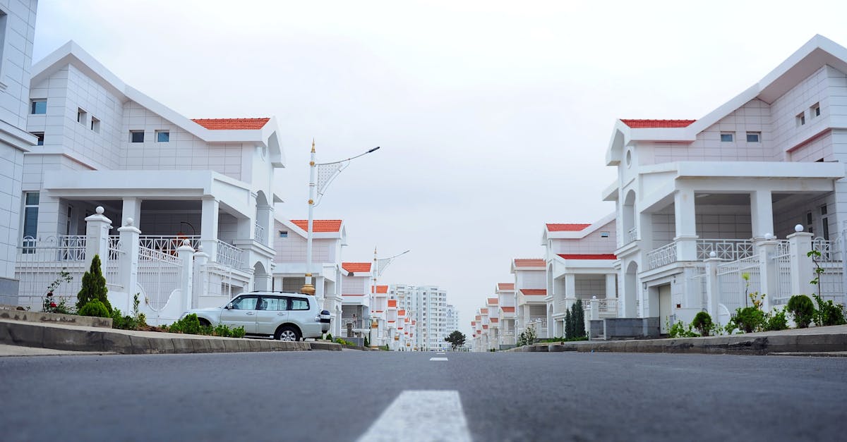 découvrez les dernières annonces immobilières, conseils d'achat et de vente, et tendances du marché immobilier pour trouver le bien idéal ou optimiser votre investissement dans le secteur real estate.